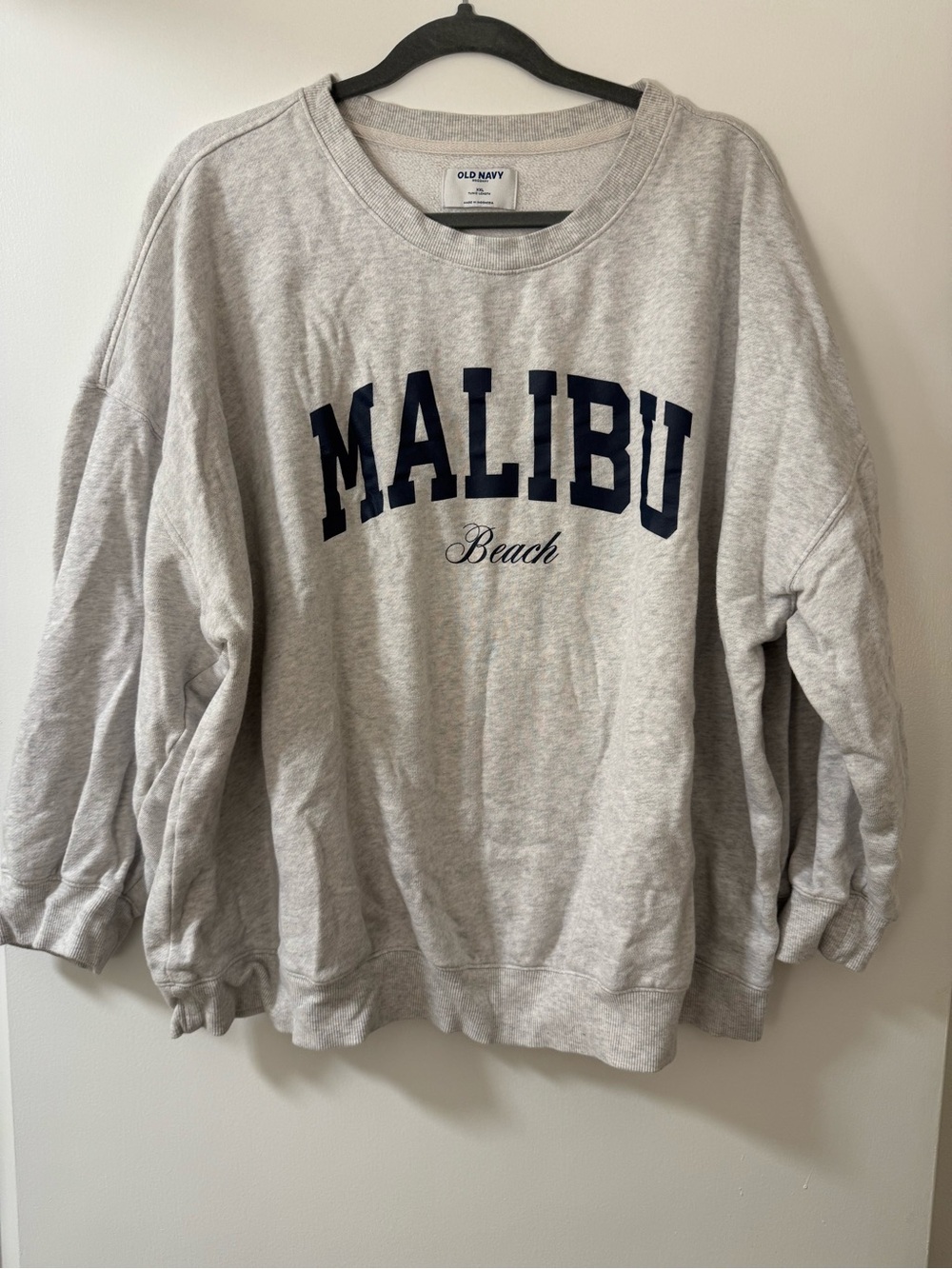 Old Navy Womens Crewneck Sweatshirt in Light Gray with Navy 'Malibu'